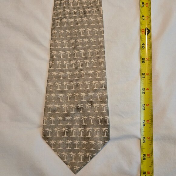 Tommy Bahama Off Island Tie Great Condition - Picture 1 of 9